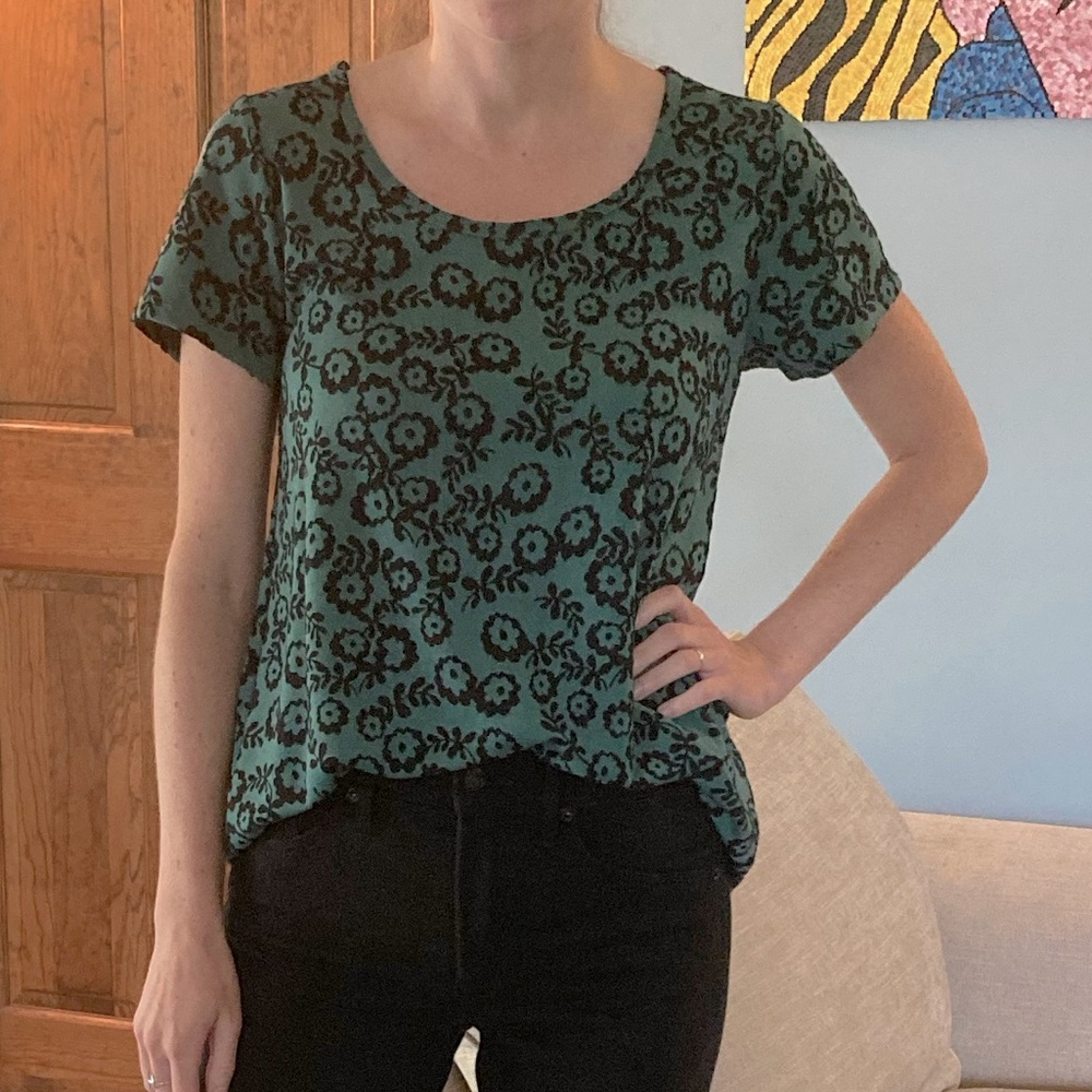 LuLaRoe floral top